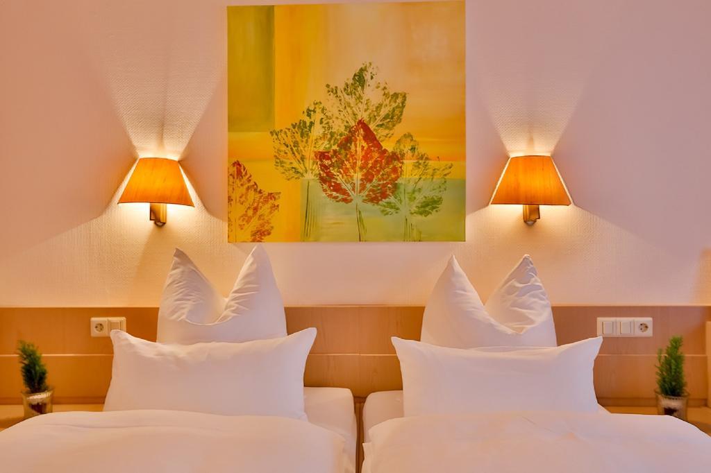 Mayers Waldhorn - zwischen Reutlingen und Tübingen Kusterdingen Zimmer foto